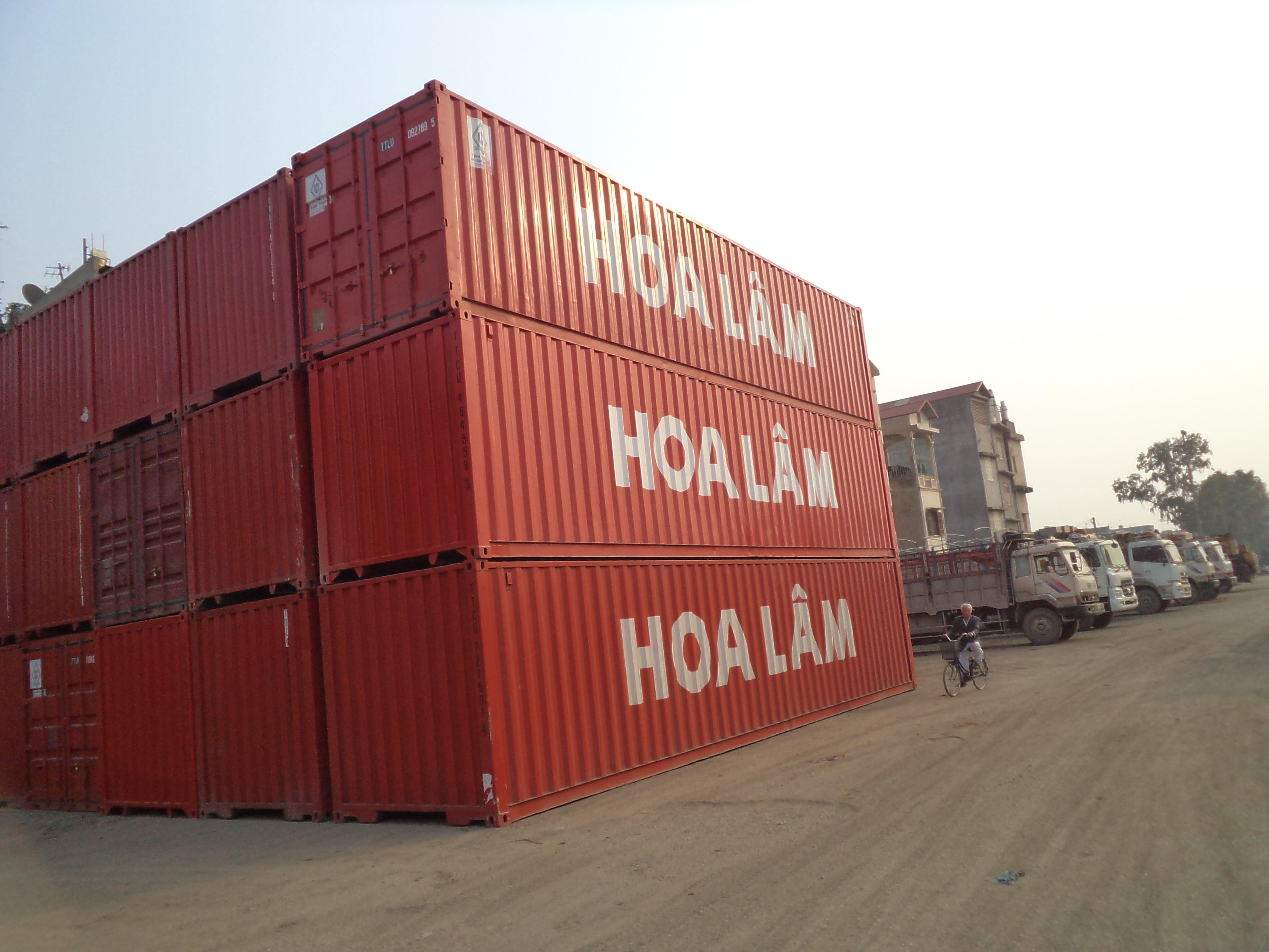 Vận tải container - Vận Tải Hoa Lâm - Công Ty TNHH Thương Mại Dịch Vụ Vận Tải Hoa Lâm
